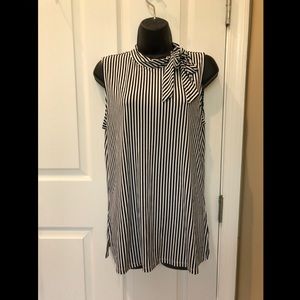 Ann Taylor Medium Sleeveless Striped Blouse W Bow